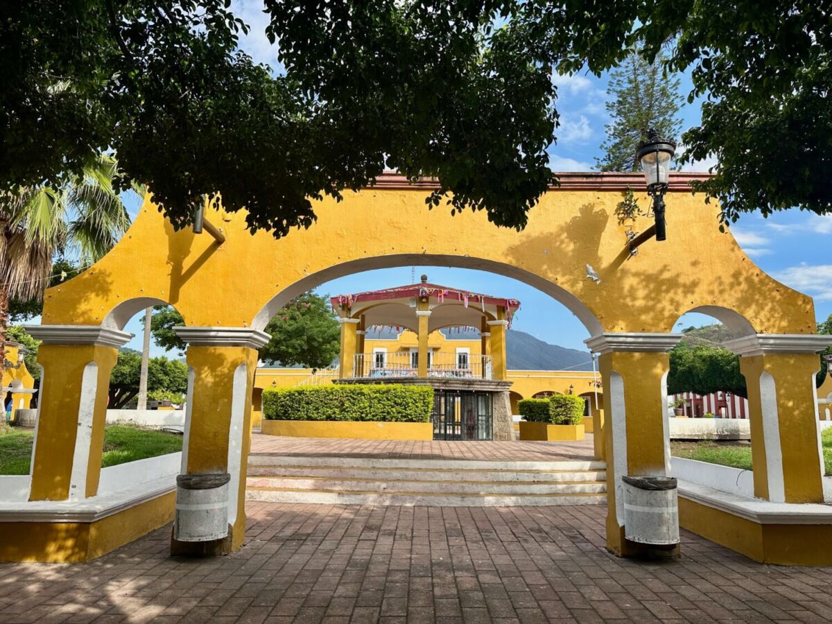 plaza principal del pueblo de Jala, Nayarit 