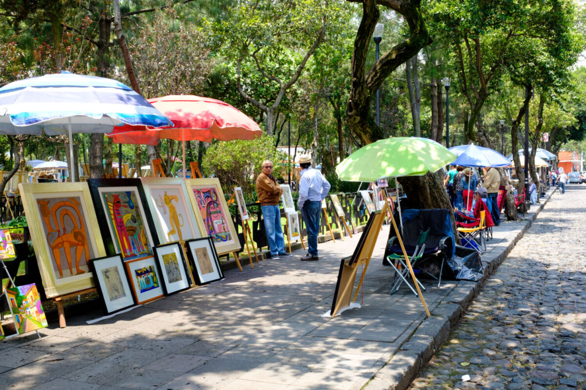 Jardines en la CDMX donde puedes comprar cuadros para tu casa y apoyar a los pintores sin IA 
