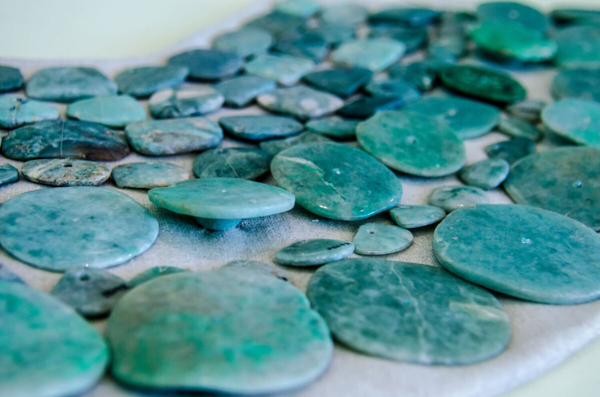 collas de jade, una piedra preciosa 