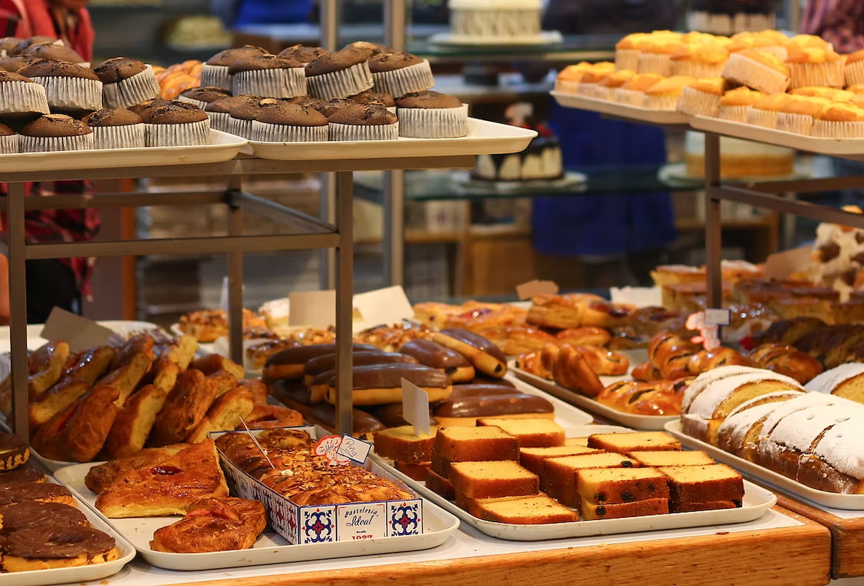 La pastelería en un ex-convento de 1716: ha horneado el mejor pan y pasteles de México por 100 años La pastelería en un ex-convento de 1716: ha horneado el mejor pan y pasteles de México por 100 años