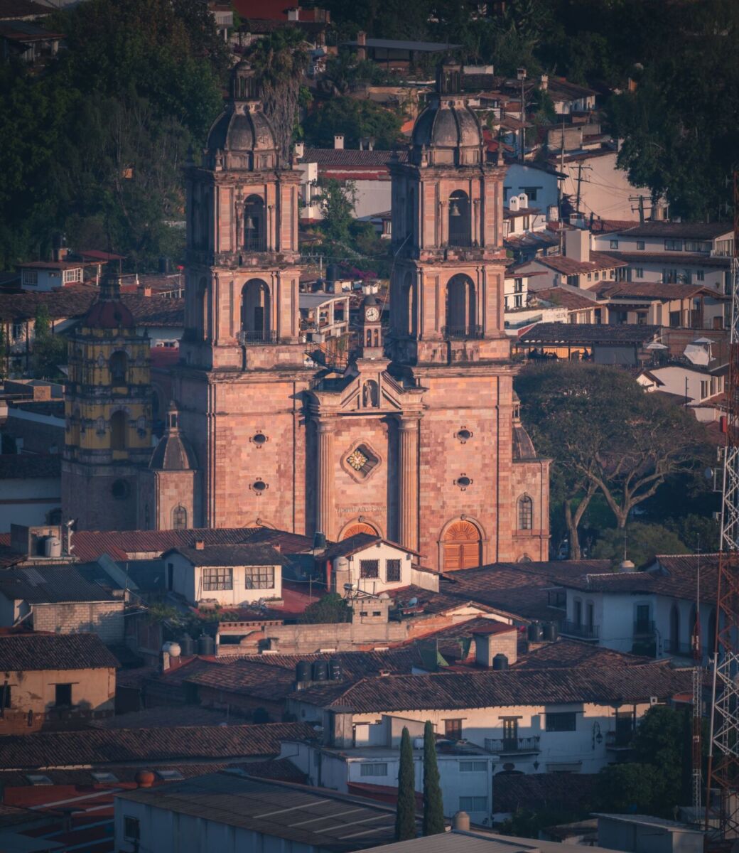 Iglesia en Valle de Bravo, Estado de México