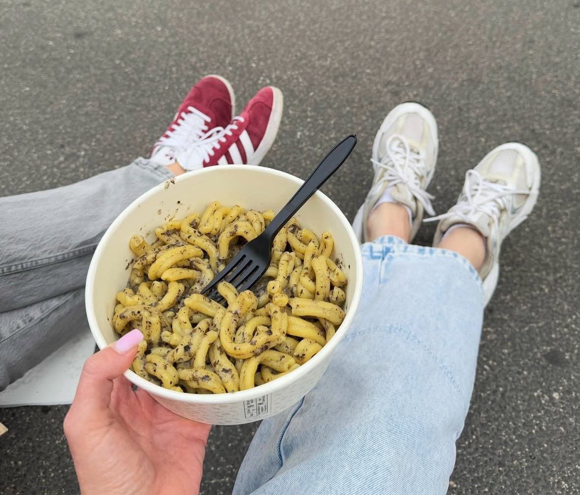 Pasta casera en puesto de la calle en la CDMX