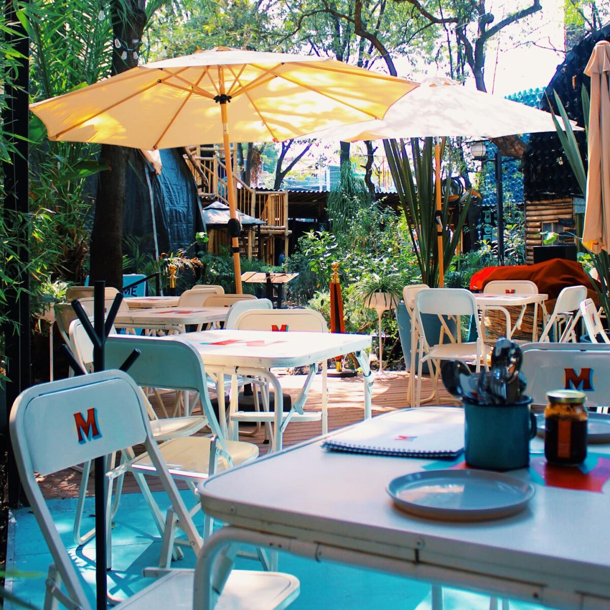 Cuatro terrazas muy a gusto en la CDMX para comer mariscos y sentirte en la playa