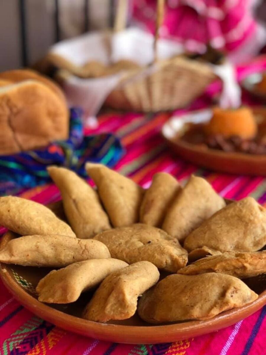 Empanadas de carne en un pueblito minero en Zacatecas: No le piden nada a los pastes de Real del Monte