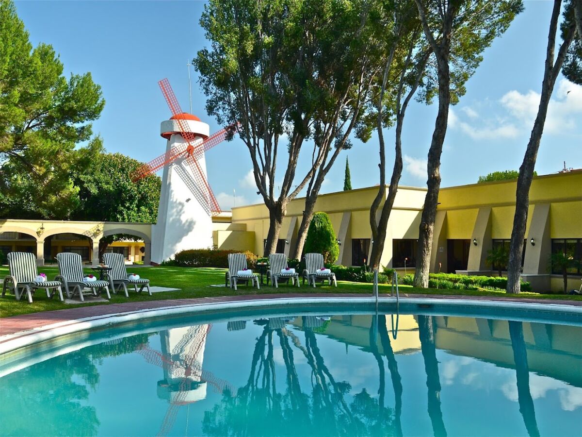 piscina a la intemperie