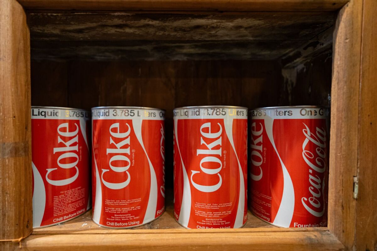 Latas de coca cola estadounidense