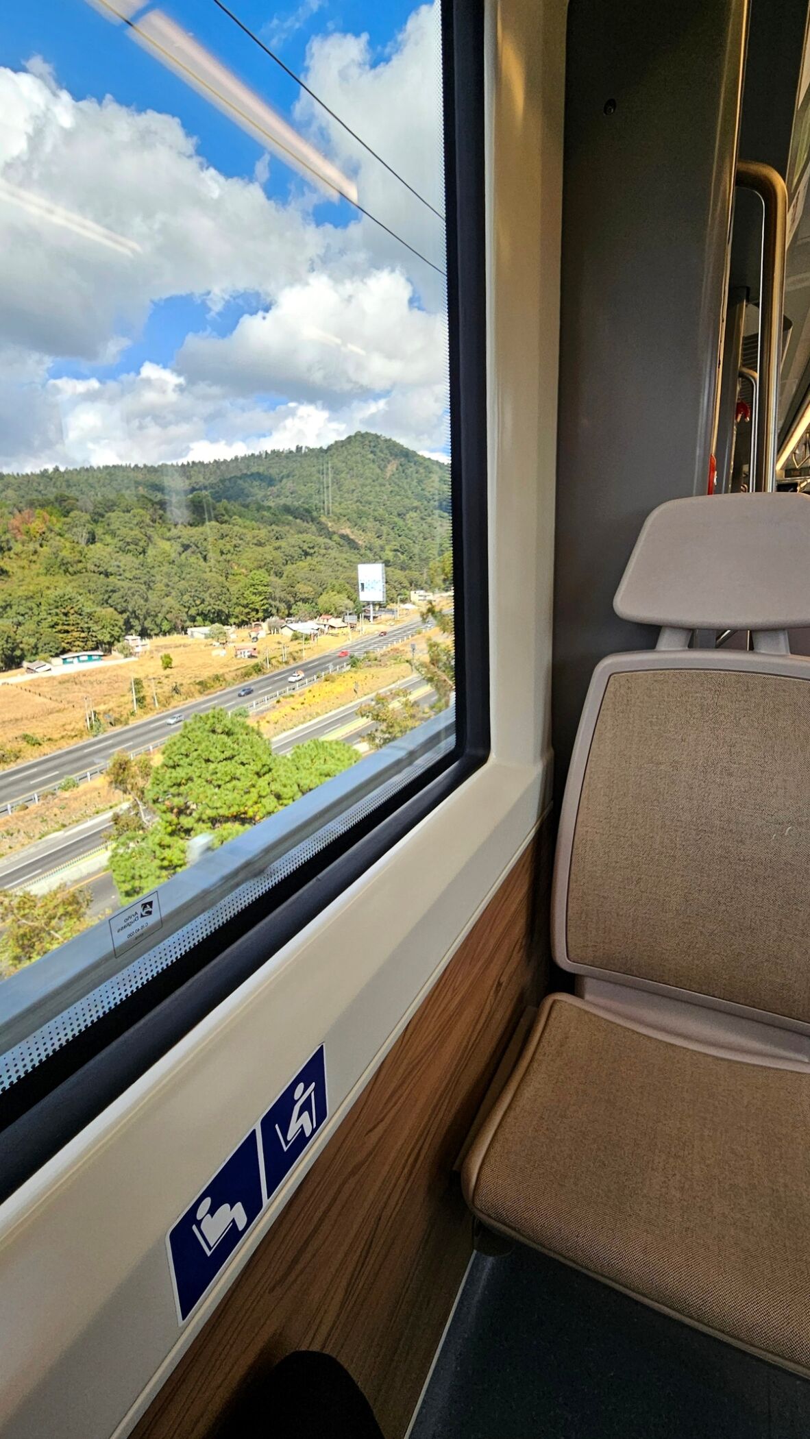 No necesitas coche: así puedes llegar a La Marquesa en el Tren Insurgente No necesitas coche: así puedes llegar a La Marquesa en el Tren Insurgente