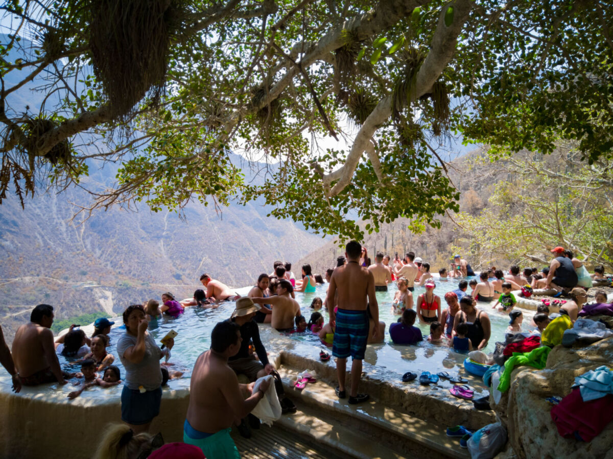 La grutas de Tolantongo llenas de gente