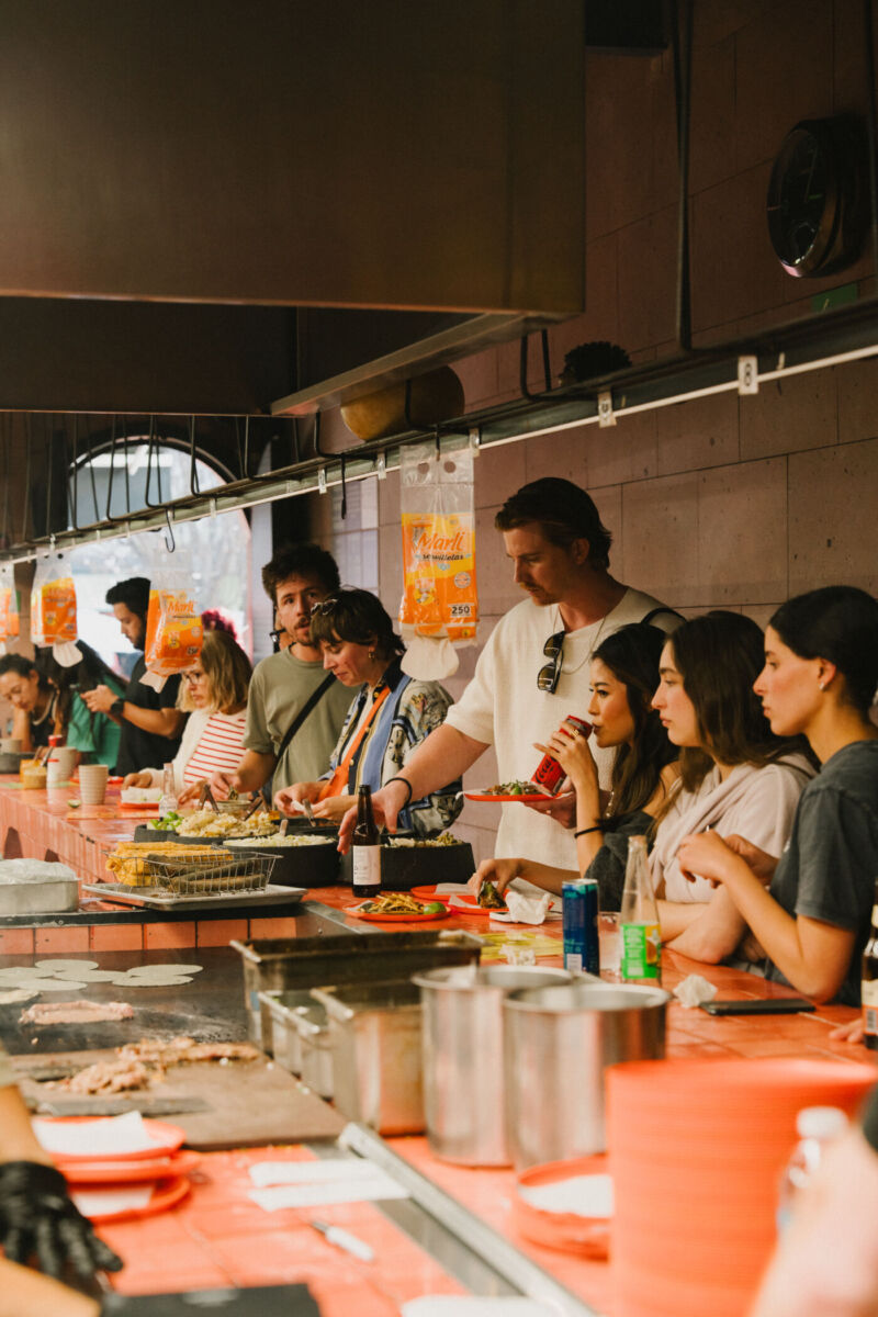 Cerveza gratis, quinielas y menús temáticos: TODAS las promociones del mundial en restaurantes de la CDMX