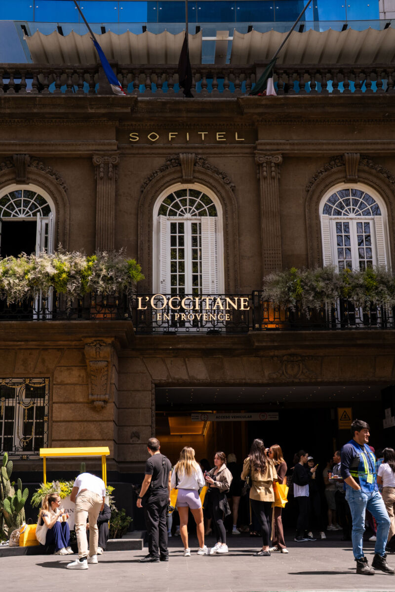 Fachada de sofitel cdmx en colaboración con l'occitane