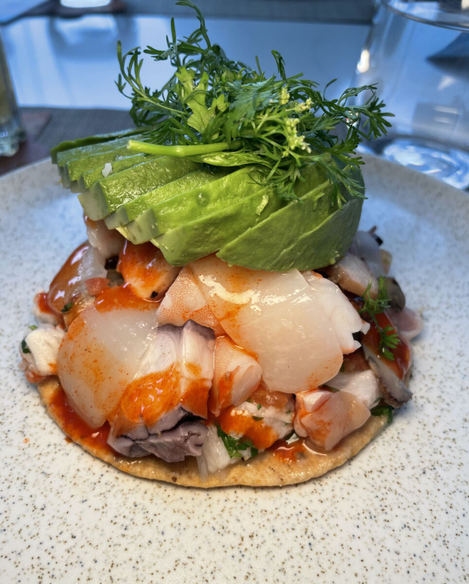 Tostada de La Guerrerense en la CDMX