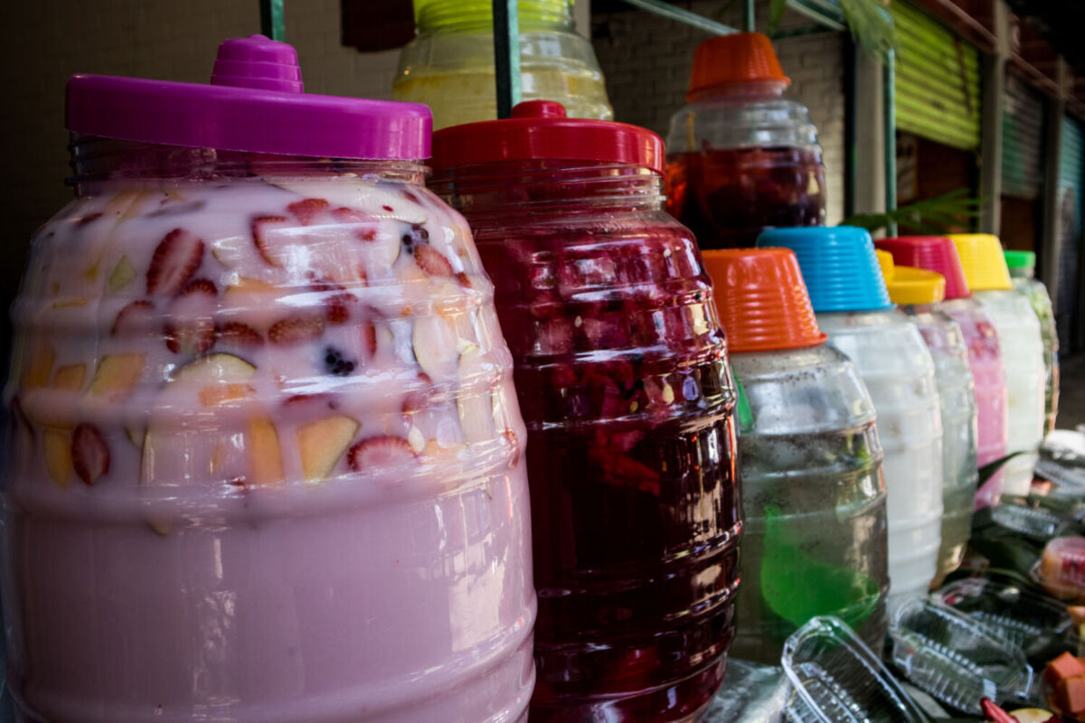 Aguas frescas mexicanas