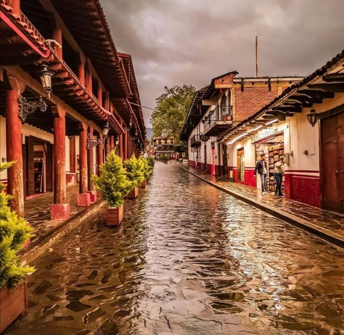 El Pueblo Mágico que se vuelve más bonito cuando llueve: tiene cajeta artesanal, rompope y cabañas con chimenea