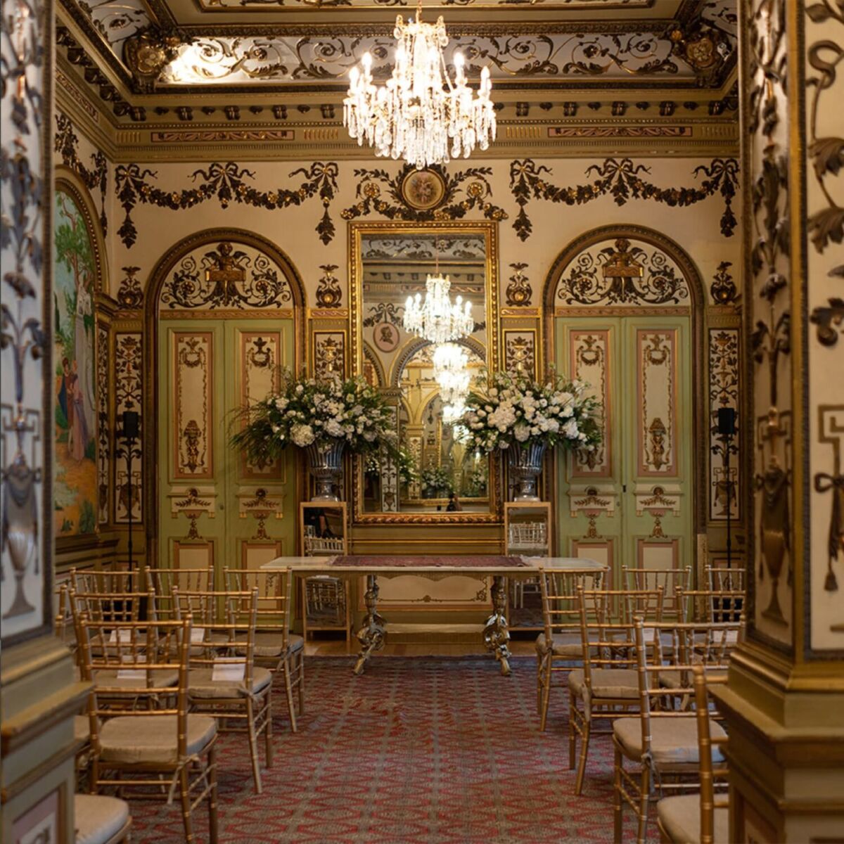 venue para boda en un edificio neoclasico