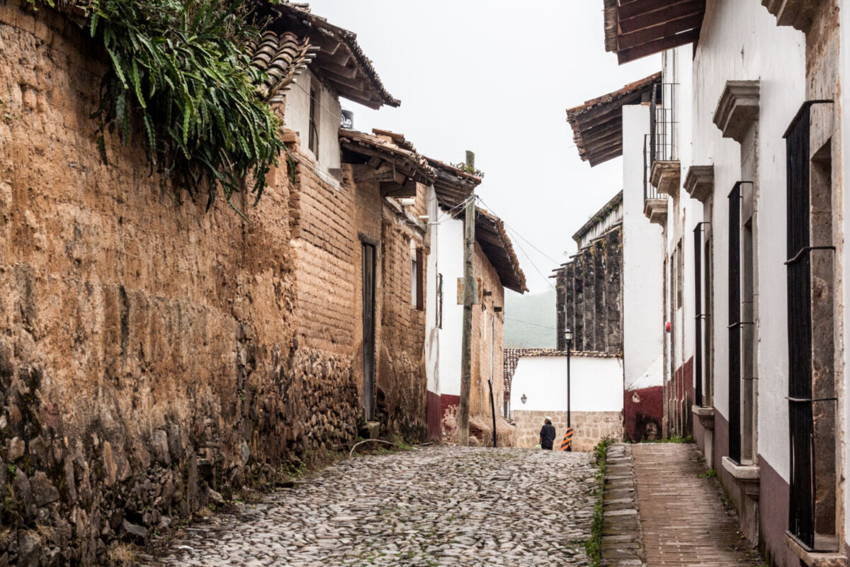 Calle empedrada de San Sebastián del Oeste