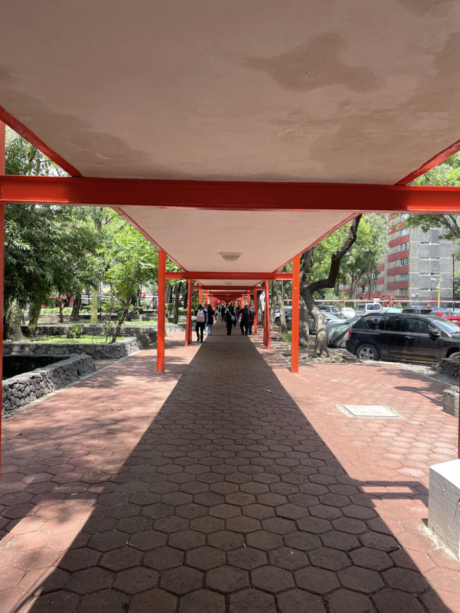 Pasillos peatonales de Tlatelolco