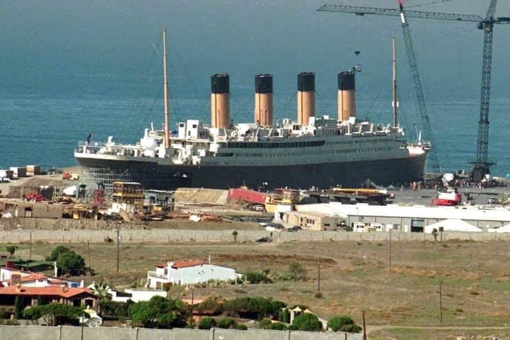 Réplica monumental del barco Titanic en Rosarito 