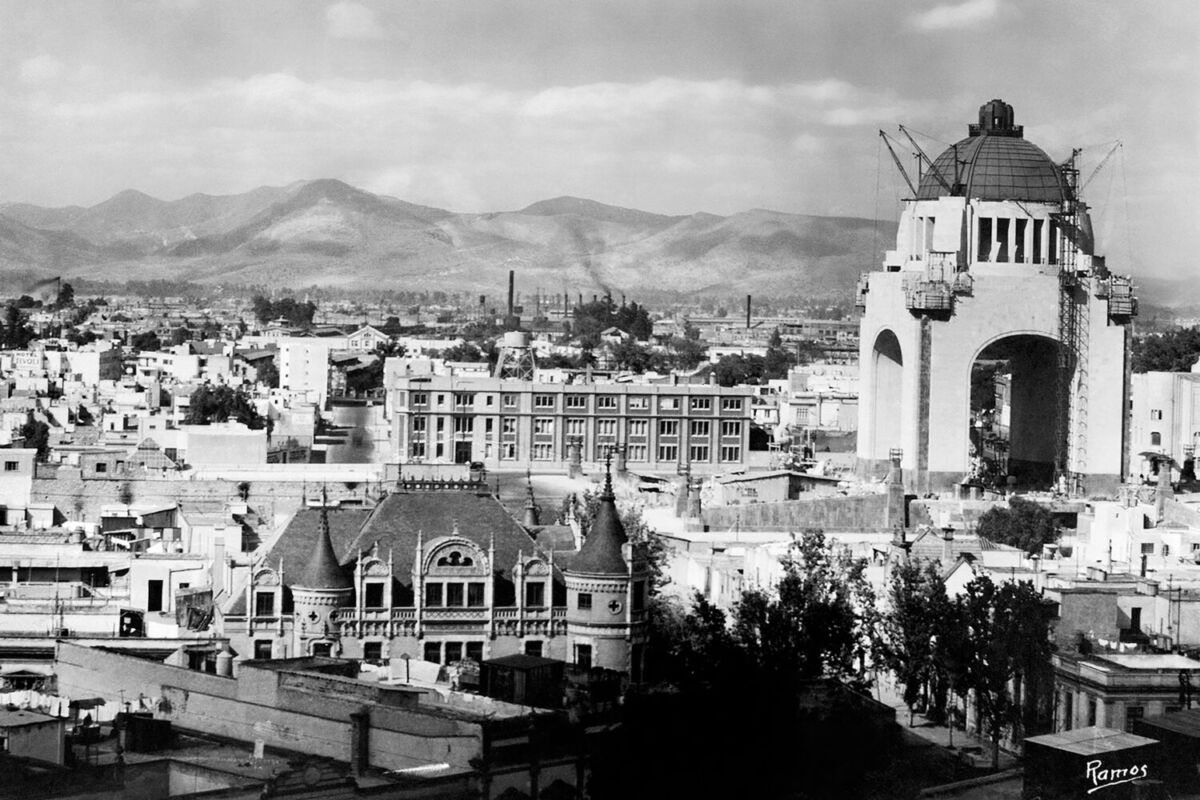 Foto vieja de la colonia Tabacalera a principios de siglo