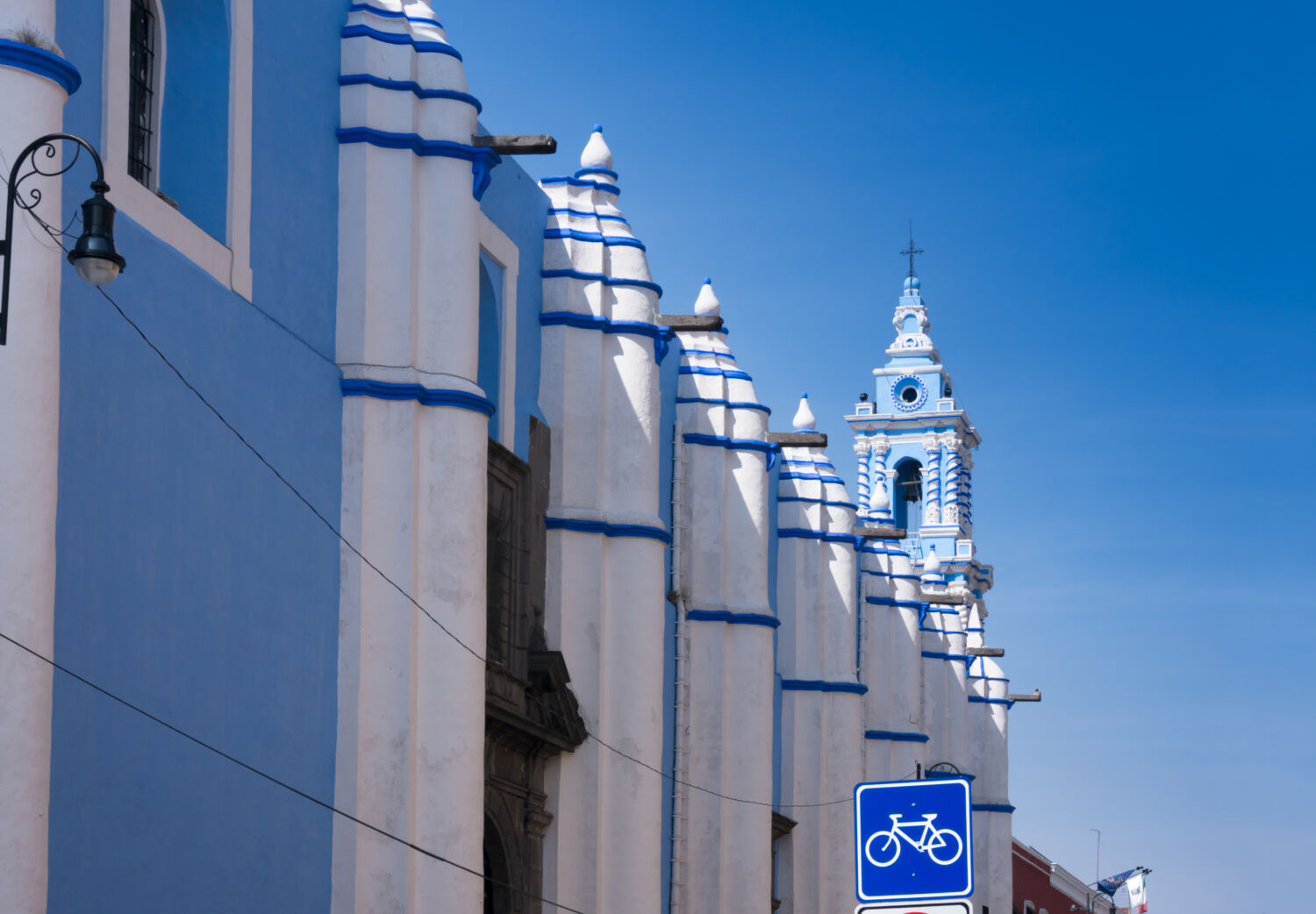 Juran que es IA pero sí existe y está cerca de la CDMX: entre calles donde se come delicioso y puedes caminar Juran que es IA pero sí existe y está cerca de la CDMX: entre calles donde se come delicioso y puedes caminar