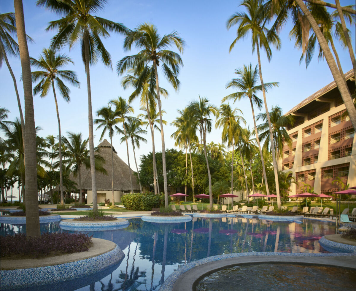 alberca de un hotel en Puerto Vallarta, México