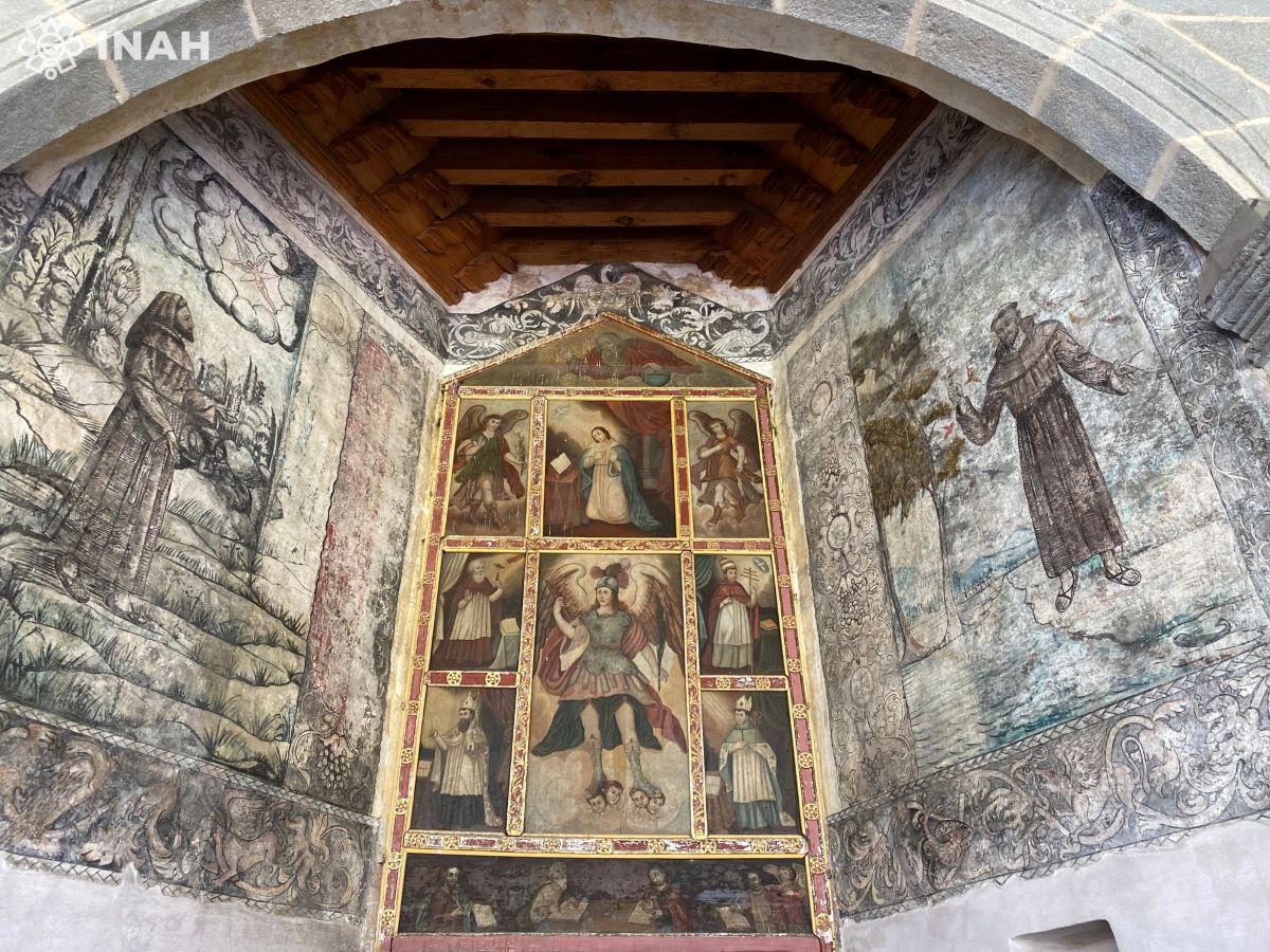 Retablos y arte virreinal en el El Convento Franciscano en Zinacantepec