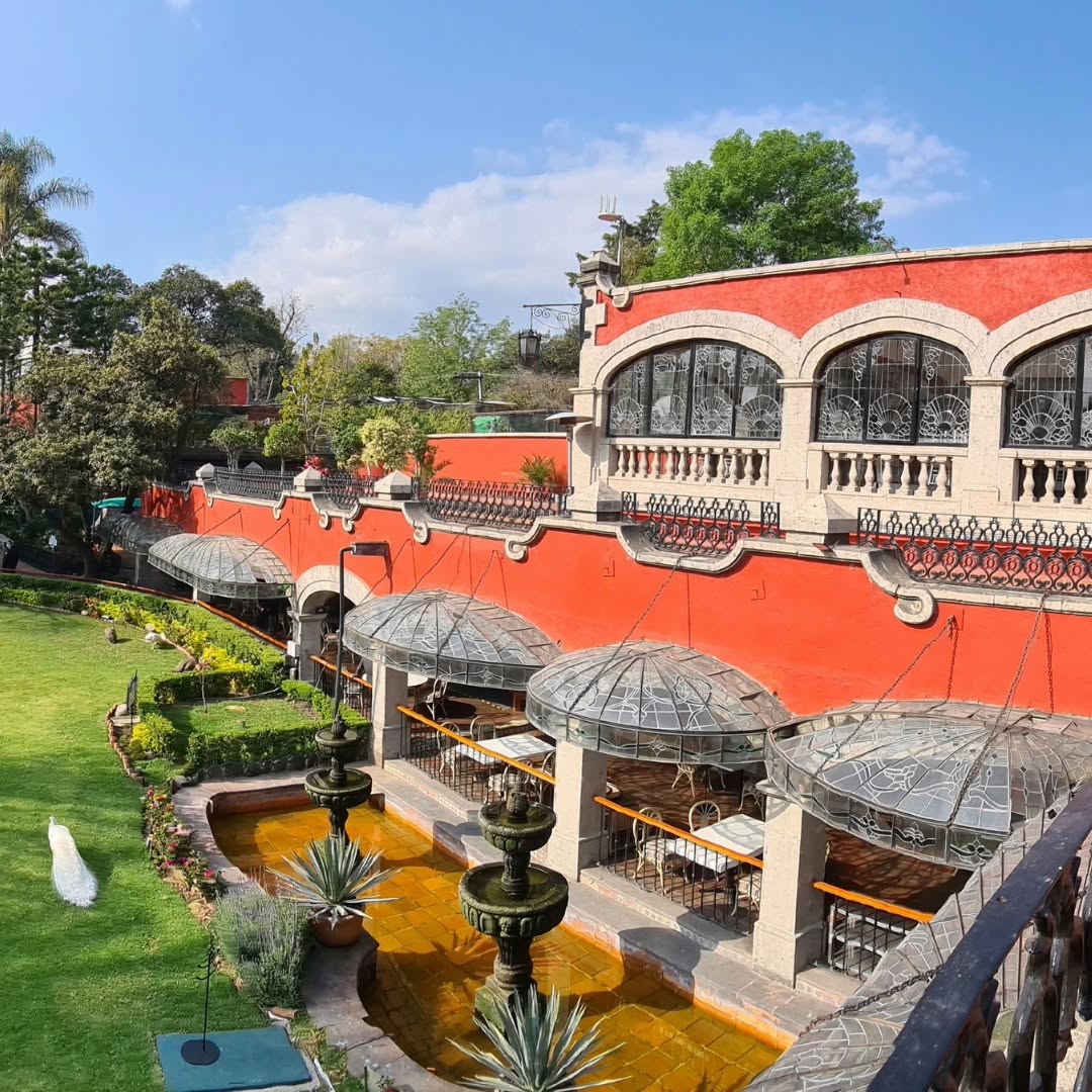 Jardines y ventanales de la Antigua Hacienda de Tlalpan
