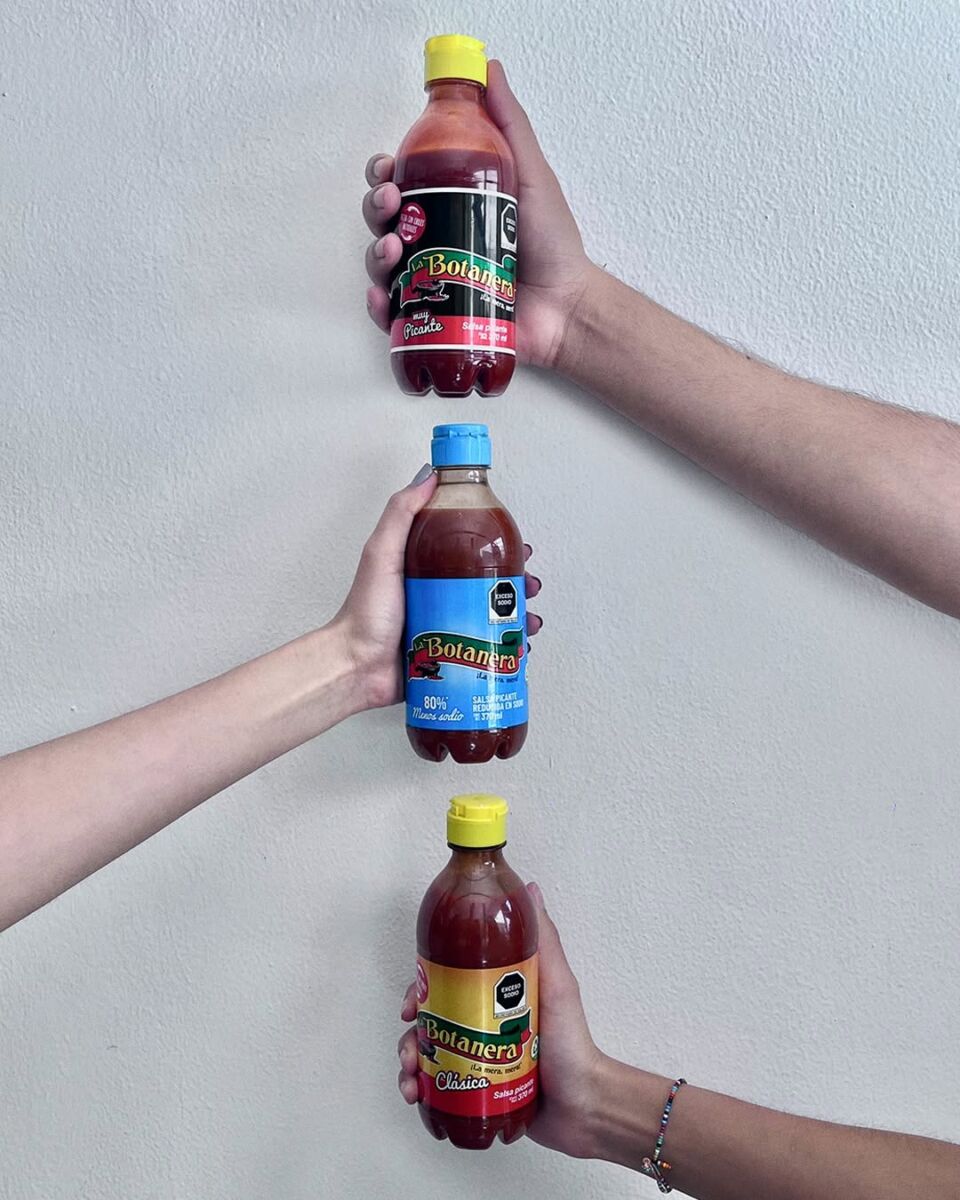 Etiquetas de salsa botanera