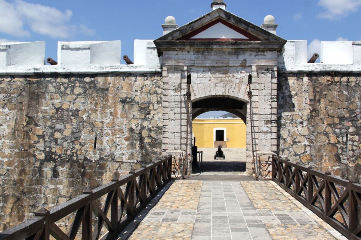 Interior del Fuerte de San Diego en Acapulco