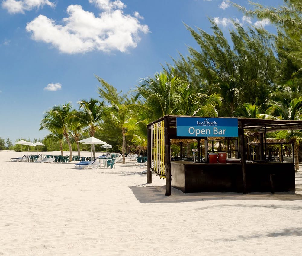 Club de Playa en Isla de la Pasión, Cozumel 