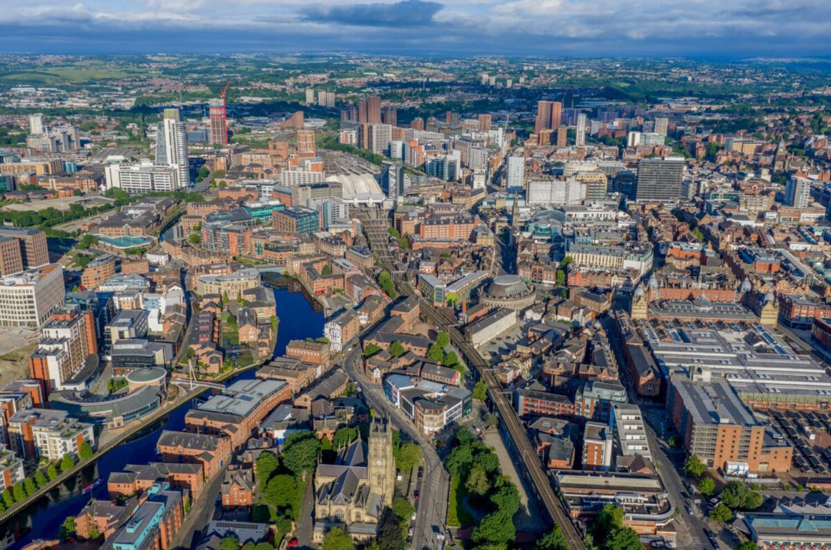 Vista panorámica de la ciudad de Leeds, Inglaterra