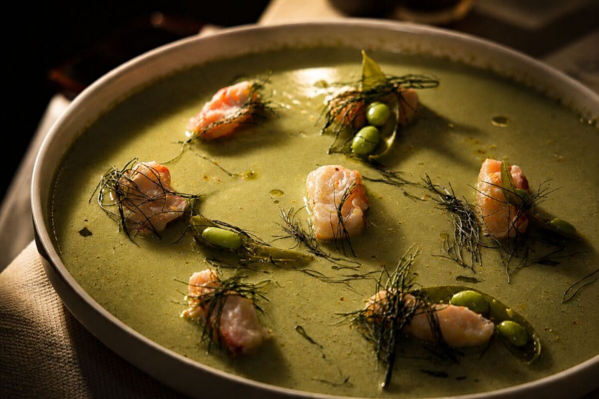 auguachile verde con edamame 