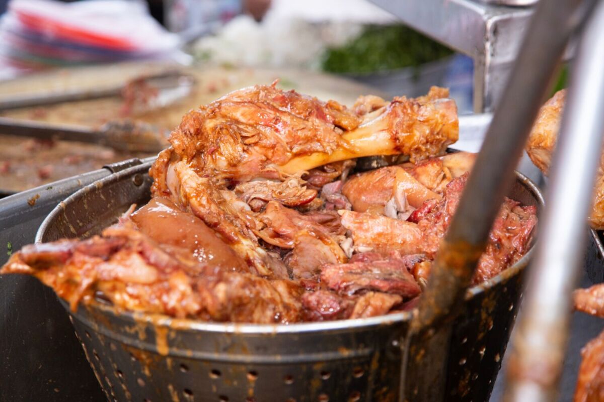cazo de carnitas 
