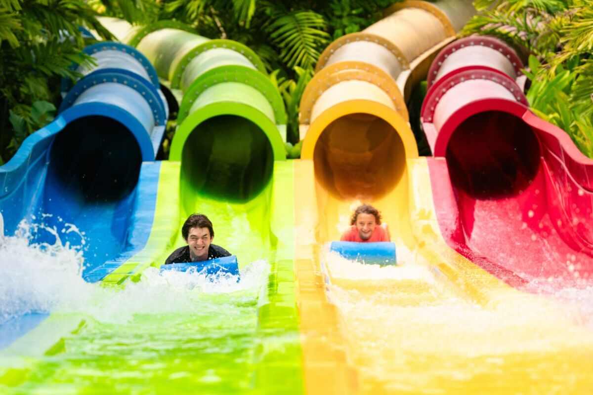 Parques acuáticos cerca de la CDMX para llevar a tus niños a nadar en verano