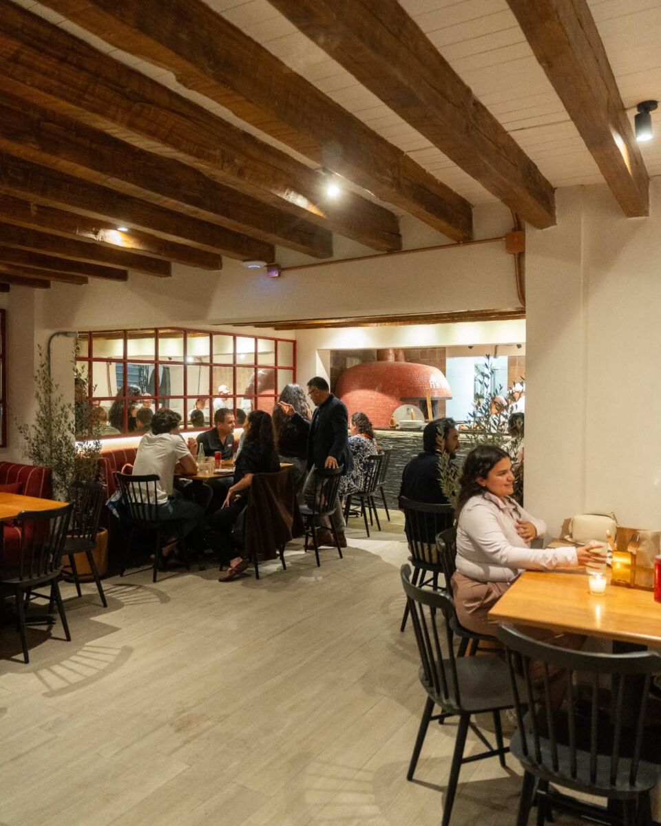 interior ardente roma cdmx