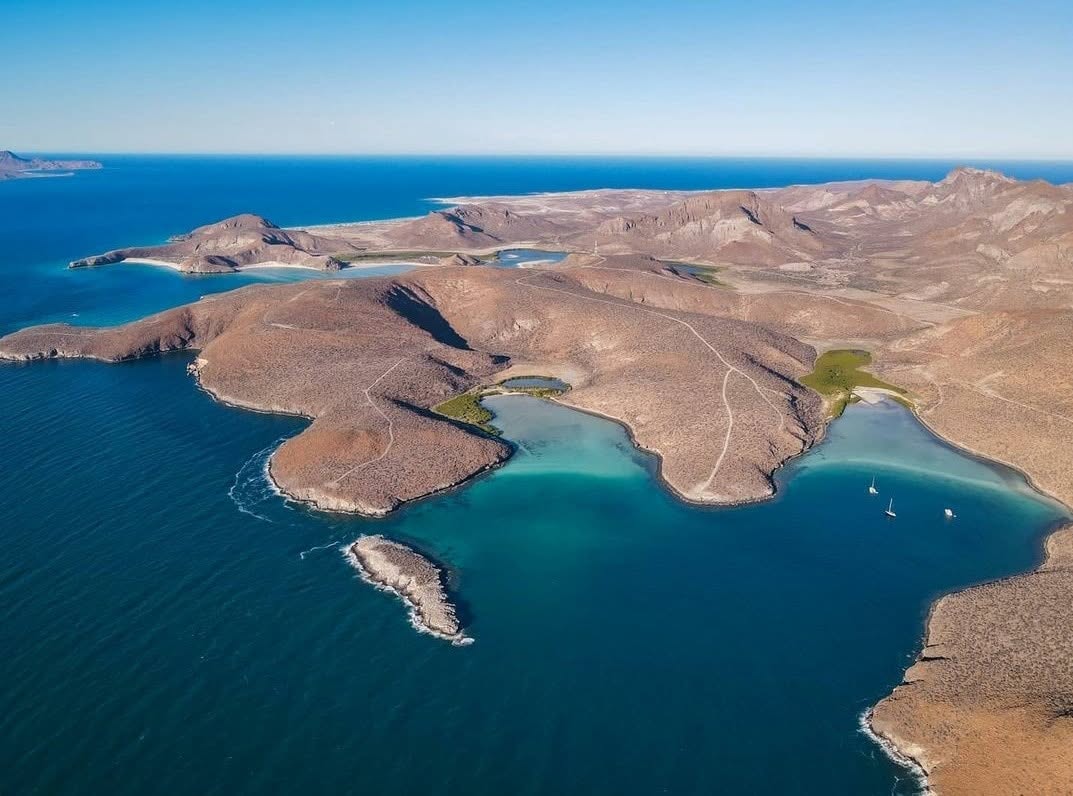 foto aérea playa el merito baja california sur