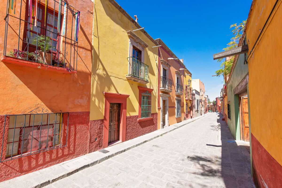 casas coloridas san miguel de allende