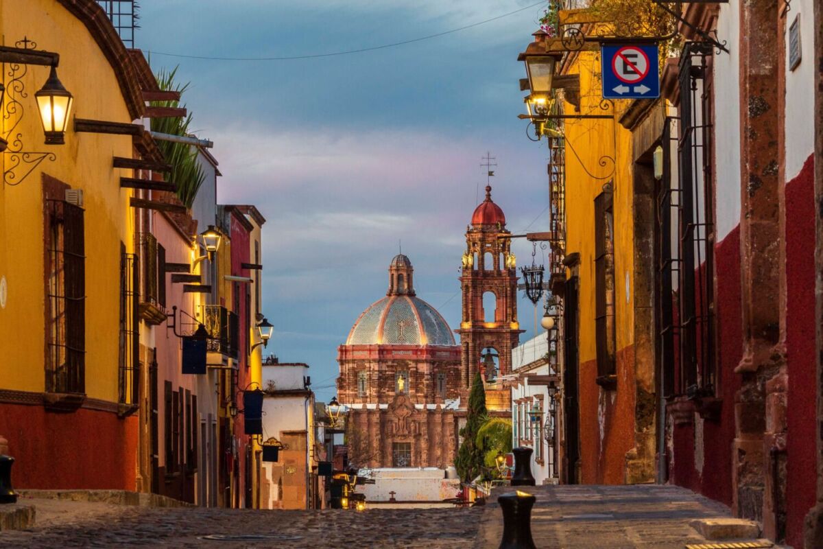 ¿Por qué San Miguel de Allende no es Pueblo Mágico?