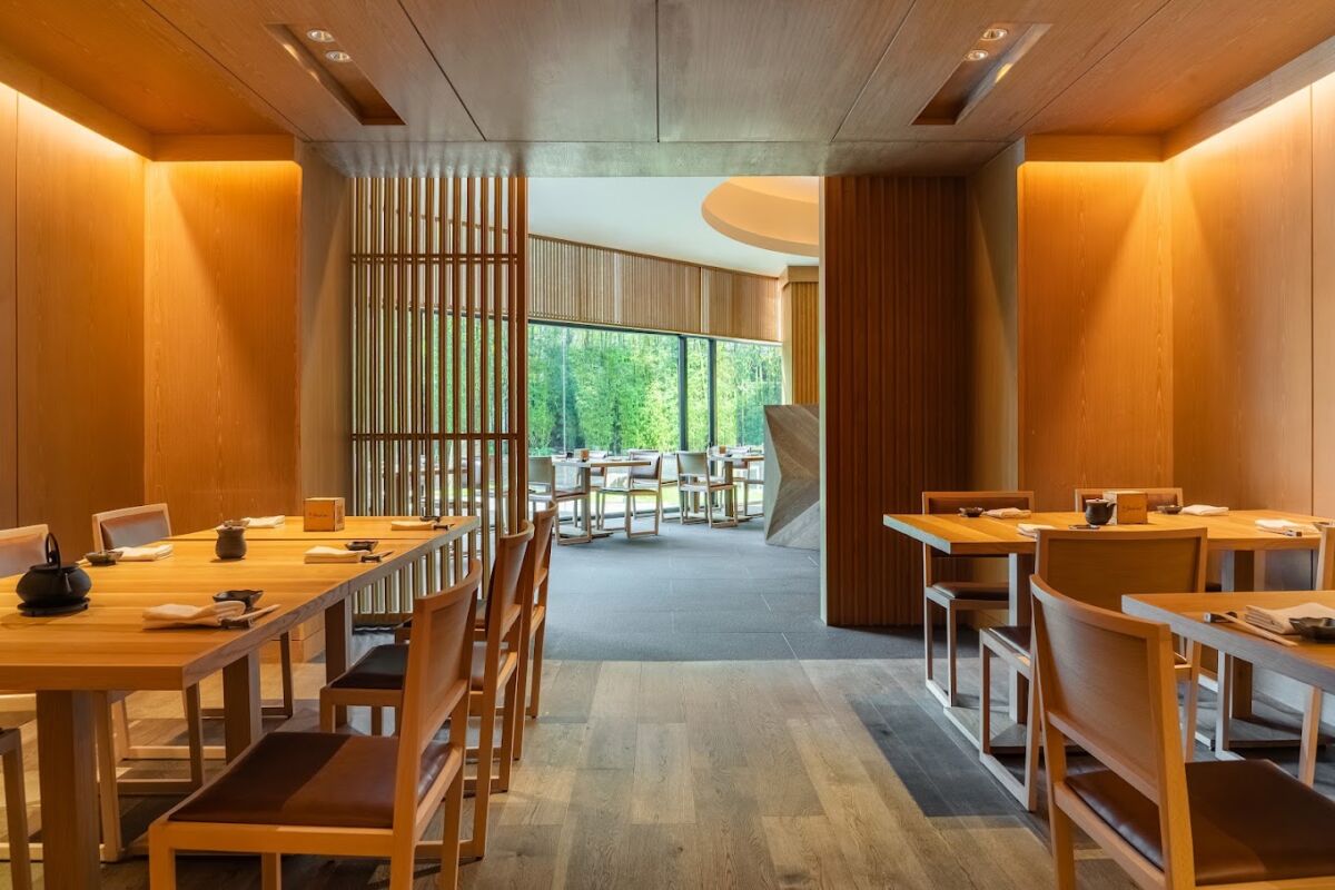 yoshimi restaurante interiorismo