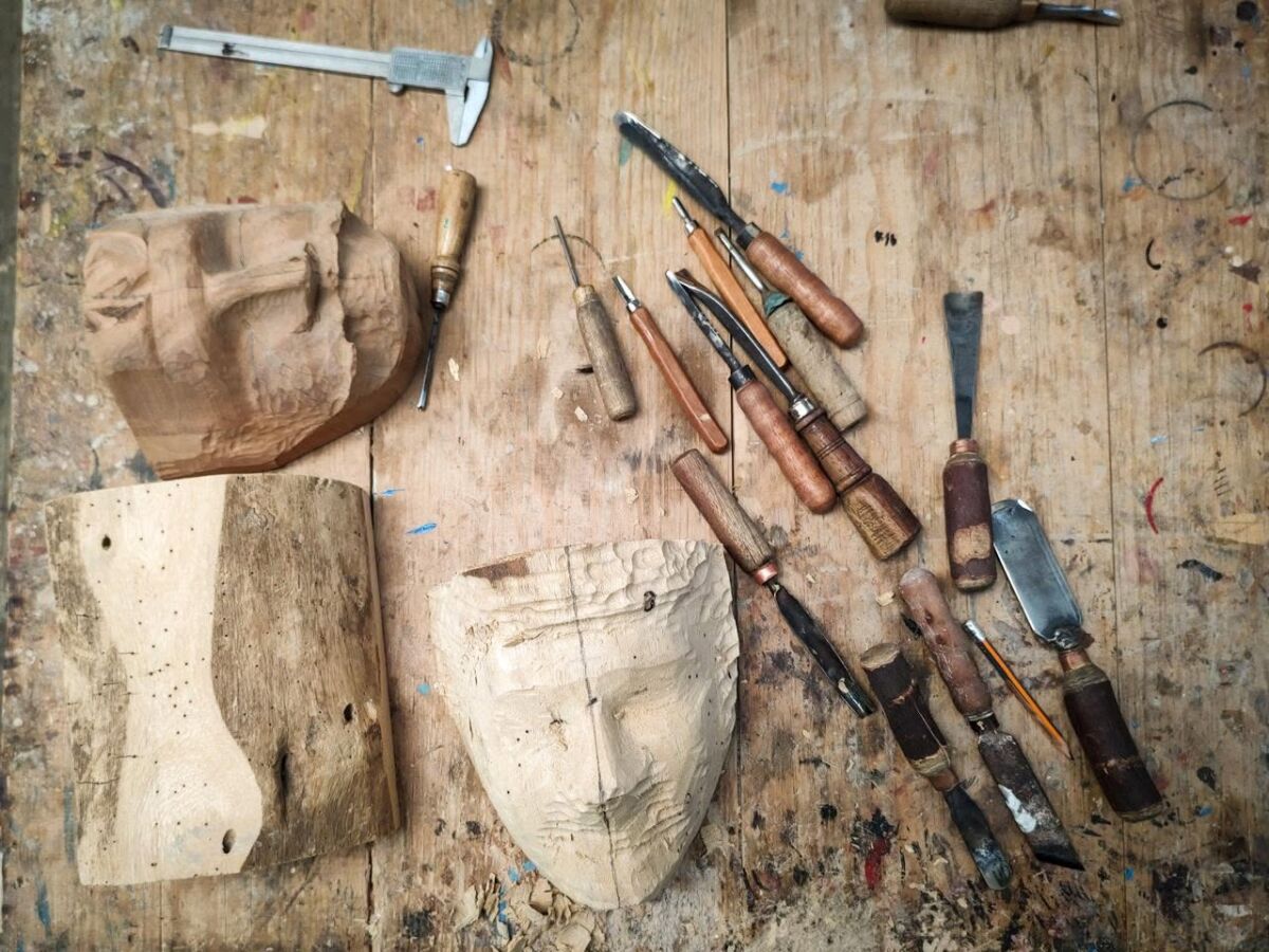 El pueblo para encontrar artesanías de madera tallada como en Europa pero en México