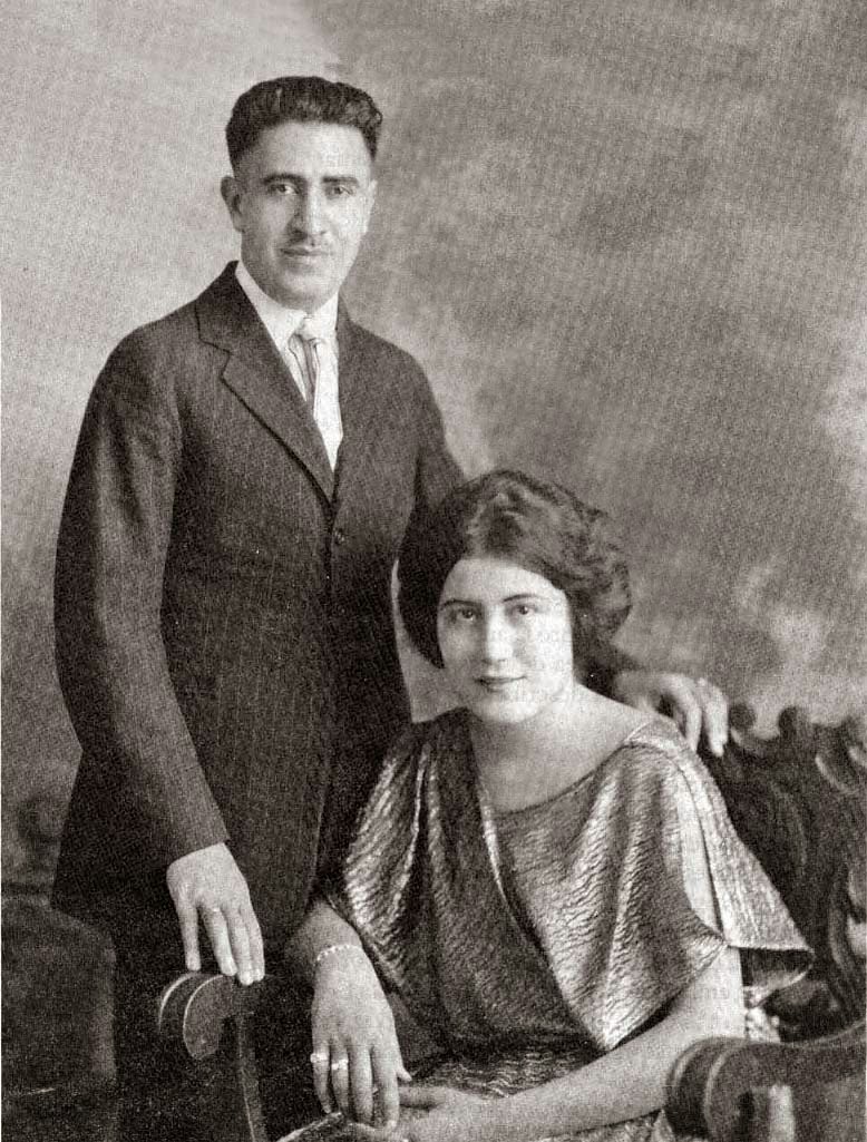 Hortensia Elías Calles y su esposo Fernando en foto antigua