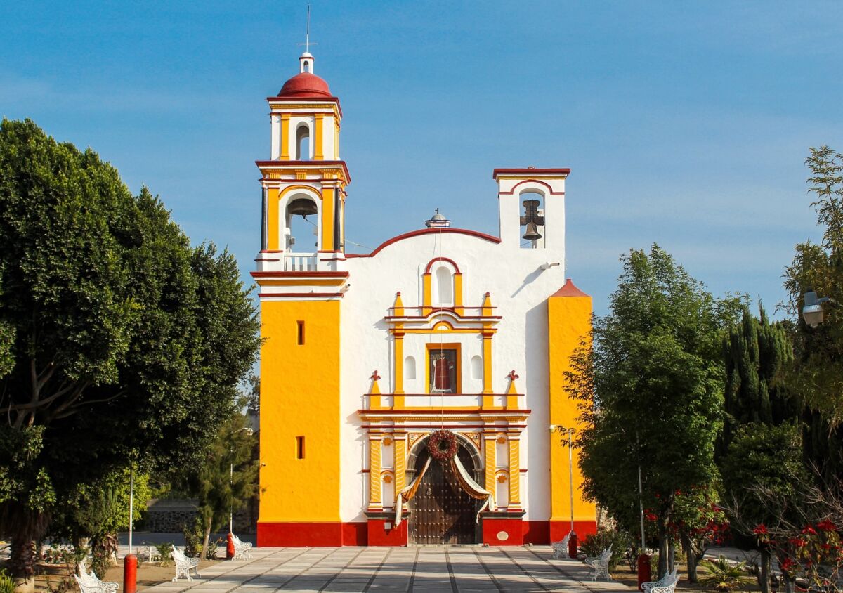 El pueblito cuna de los ingredientes del chile en nogada tiene vistas al Popocatépetl y un convento virreinal