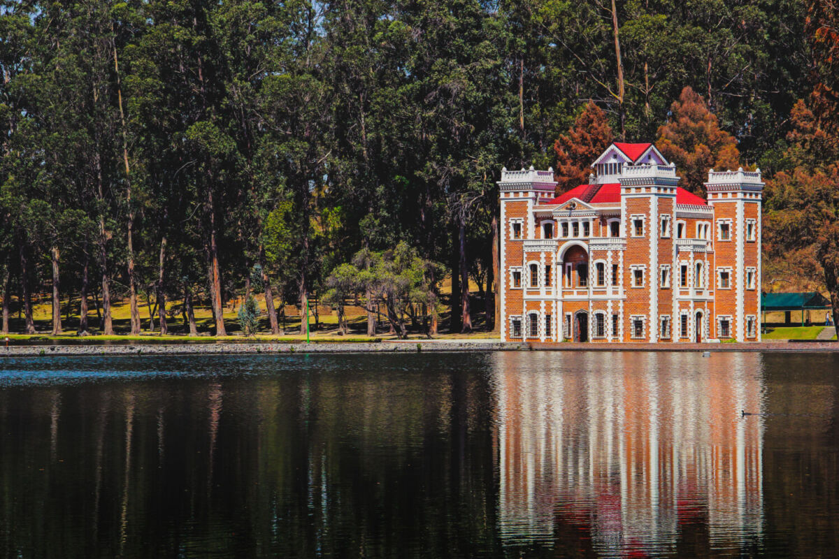 cacillo inglés inspirado en una casa campestre 