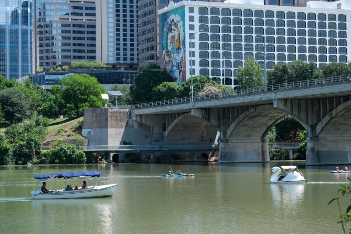 puente sobre Lady Bird Lake