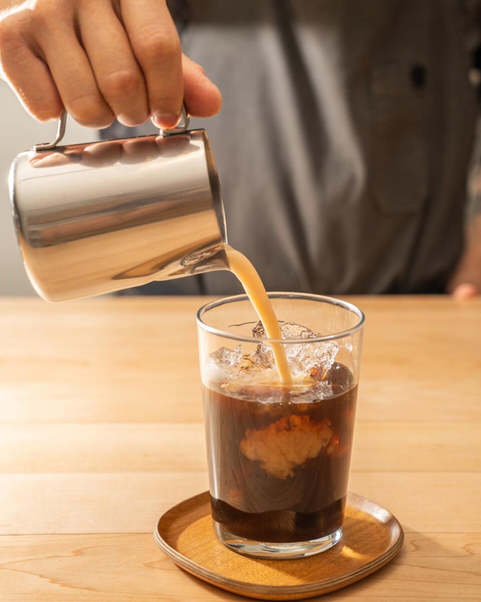 cold brew con leche de avena