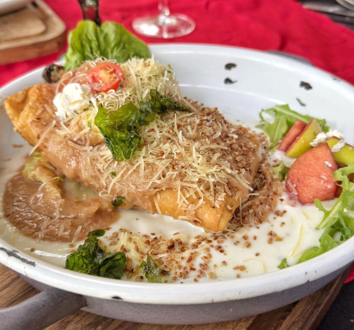 Chile Hojaldrado al membrillo, un plato tradicional de Jalpa de Cánovas 