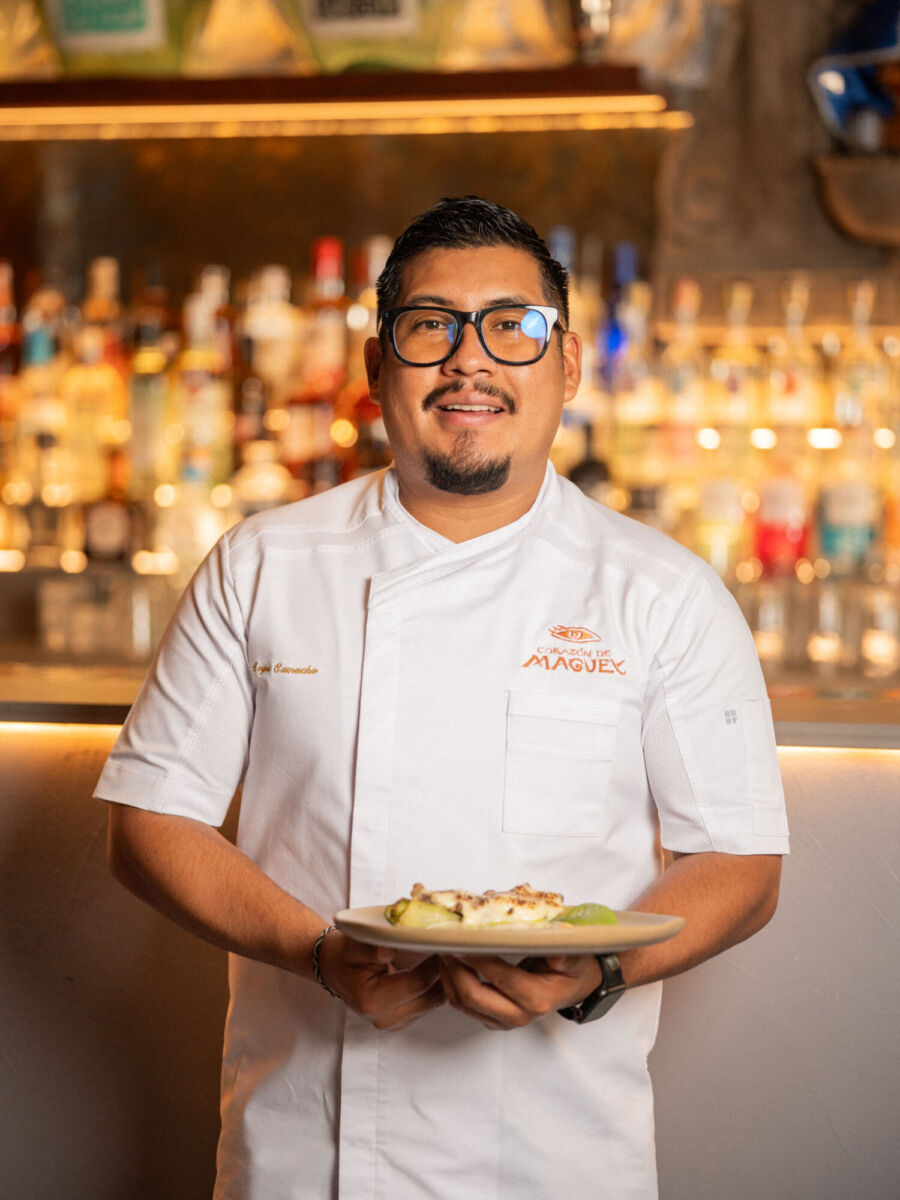 Chef Sergio Camacho de corazón de maguey