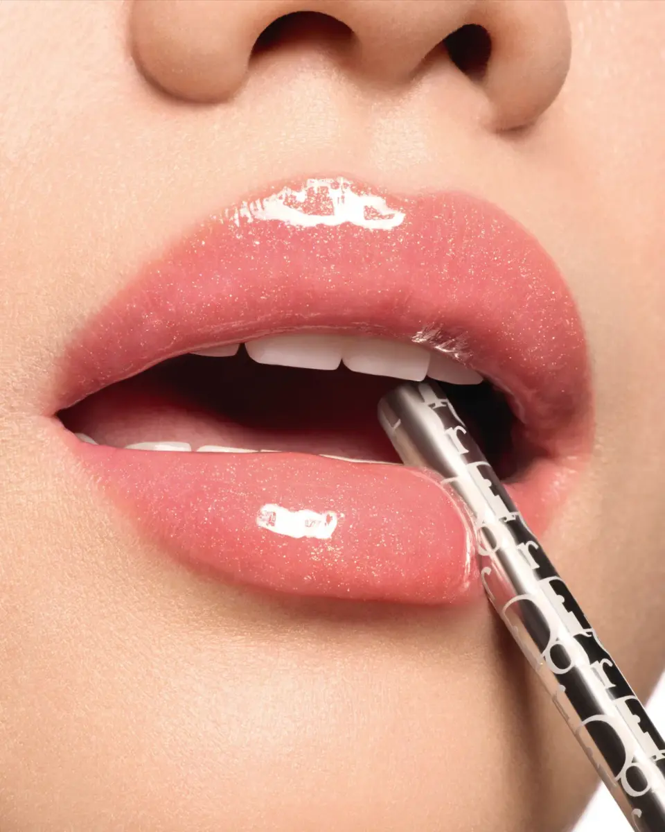 Lip gloss de Dior con acabado 'Sparkly'.