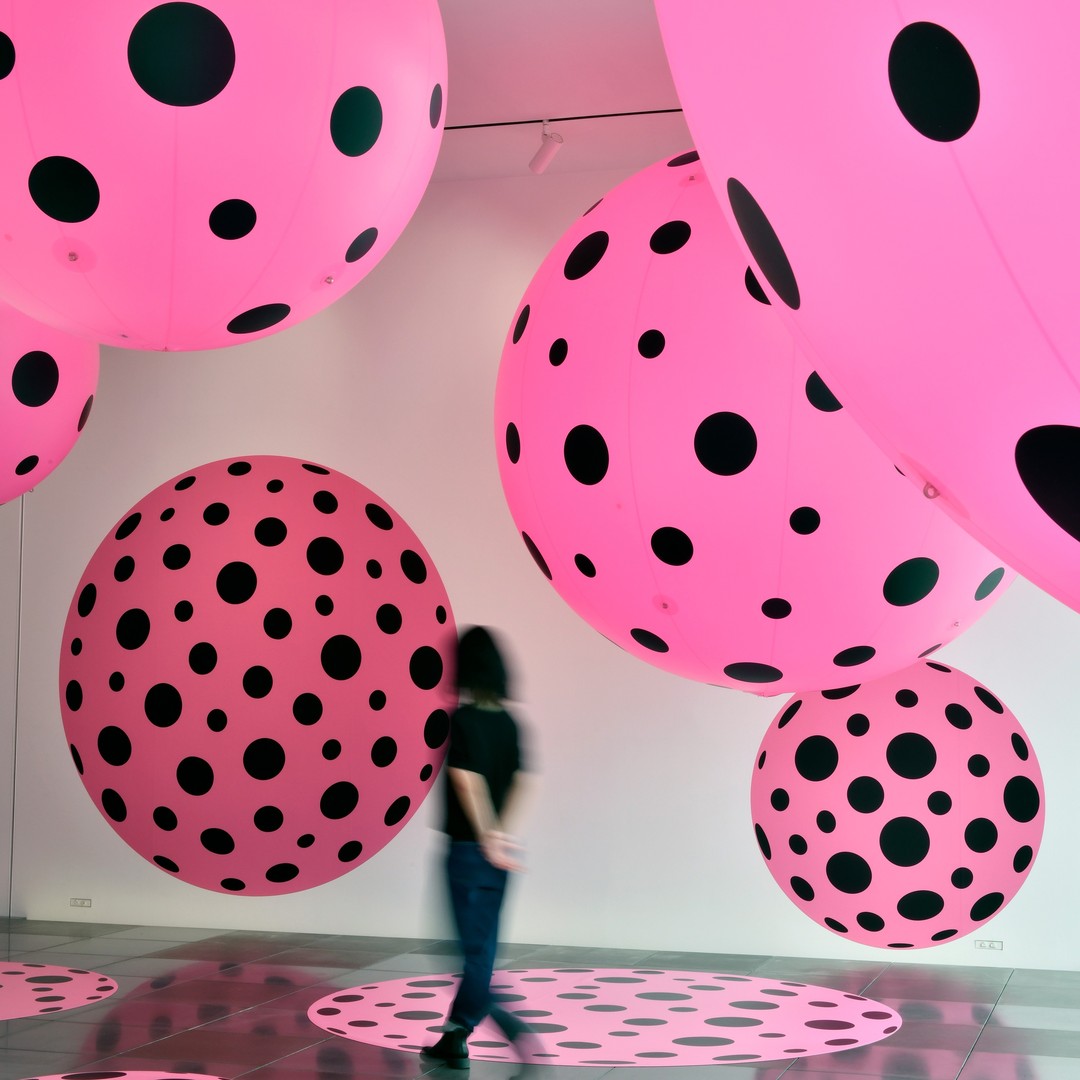 instalación inmersiva de Yayoi Kusama 