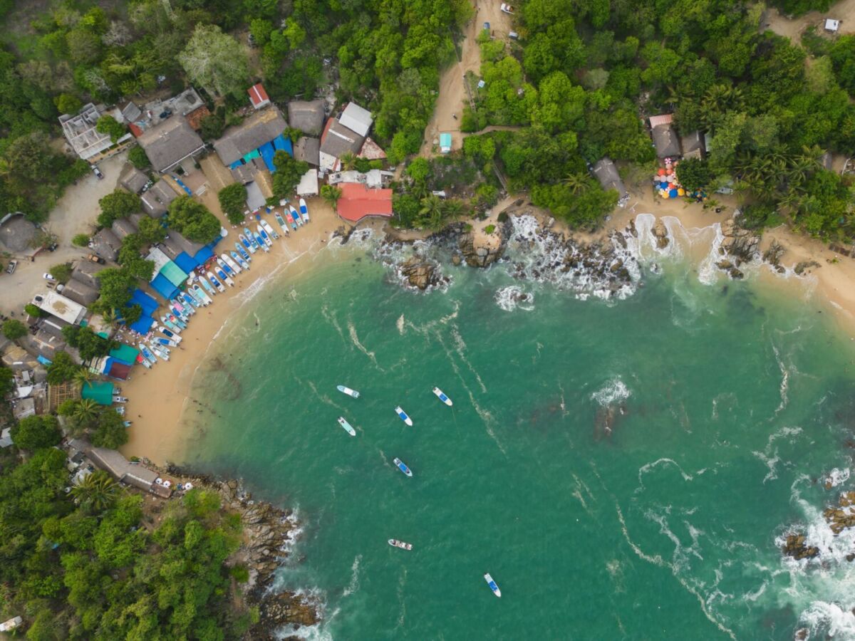 vista aérea de Playa Puerto Angelito