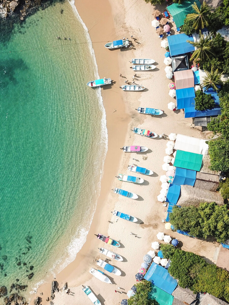 Playa Puerto Angelito, Puerto Escondido, Oaxaca
